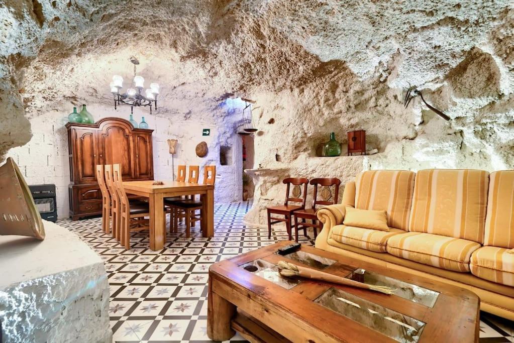 Вилла Cueva Con Jacuzzi A 20 Minutos De Valencia Benaguacil Экстерьер фото