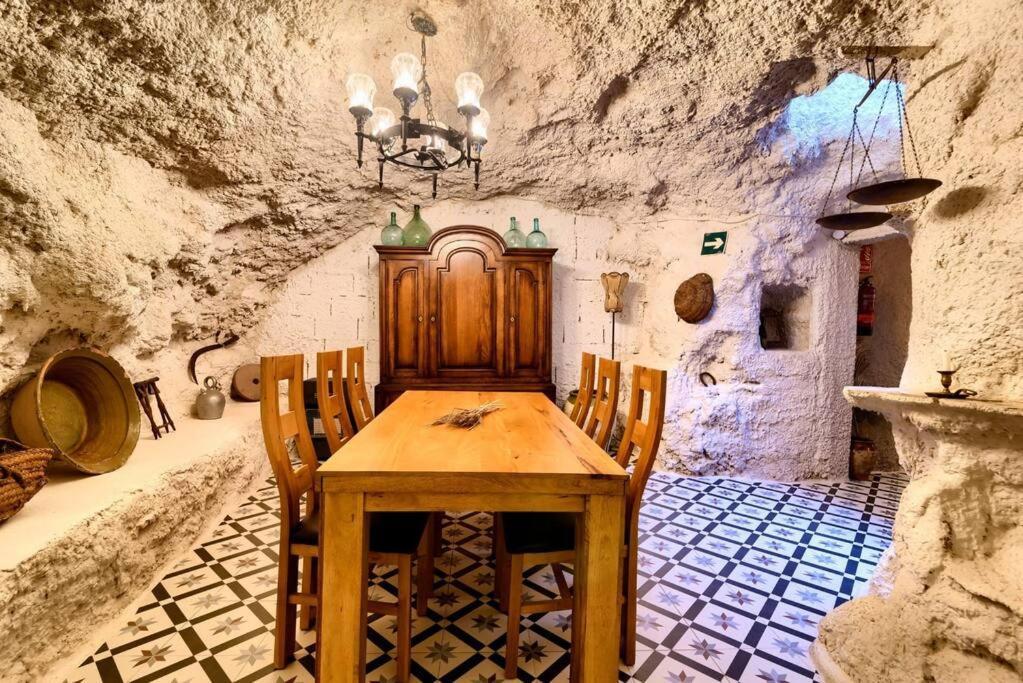Вилла Cueva Con Jacuzzi A 20 Minutos De Valencia Benaguacil Экстерьер фото